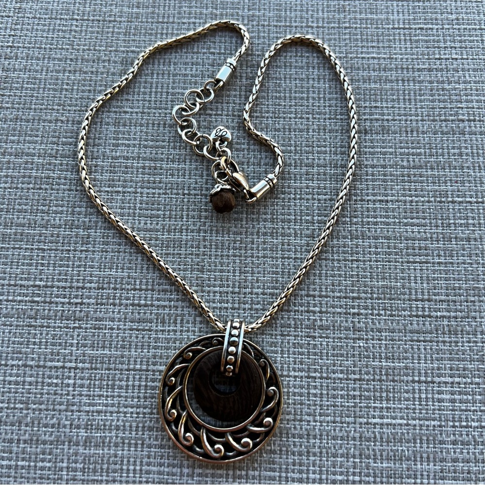 Brighton Retired KATU Collection Double Circle Pendant Necklace Wood Center 16”